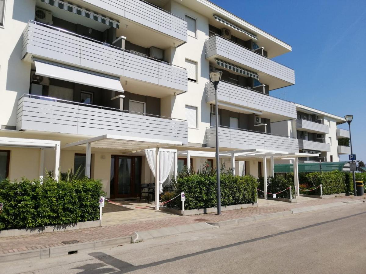 Condominio Diana Est- Gemini Bibione Exterior photo